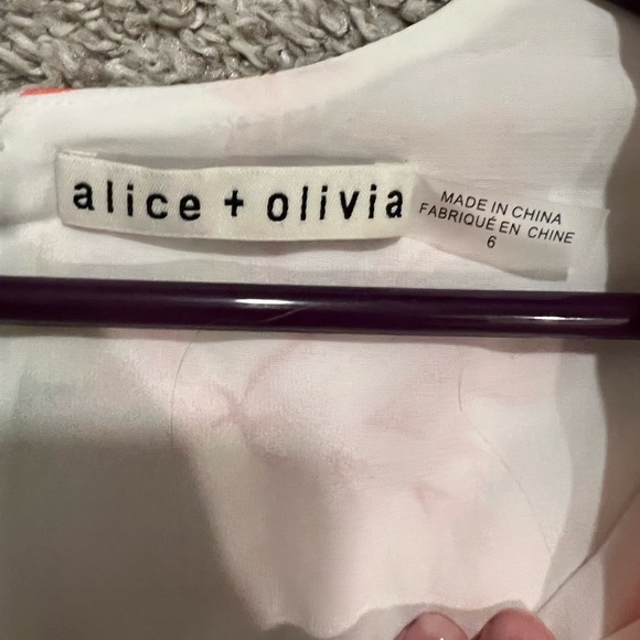 Macall Ruffle Short Sleeve Romper In Hibfloral Size 6 - Picture 3 of 3